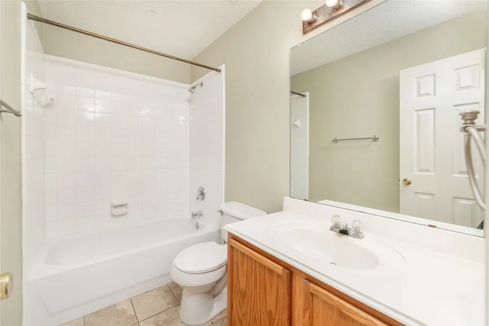 4408 Statesman Lane Fort Worth, TX 76244