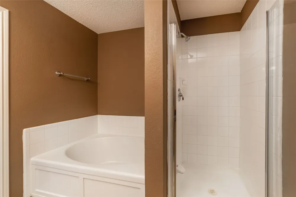 4408 Statesman Lane Fort Worth, TX 76244