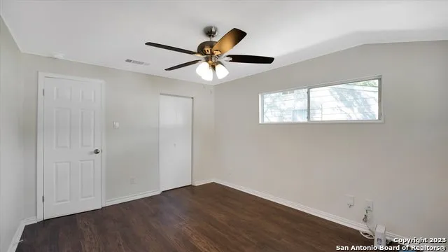 542 THORAIN BLVD Unit 2 San Antonio, TX 78212
