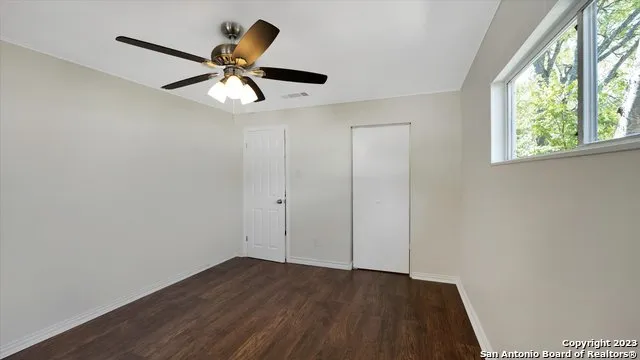 542 THORAIN BLVD Unit 2 San Antonio, TX 78212