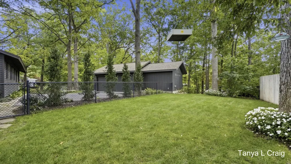 3652 Reeds Lake Boulevard SE Grand Rapids, MI 49506