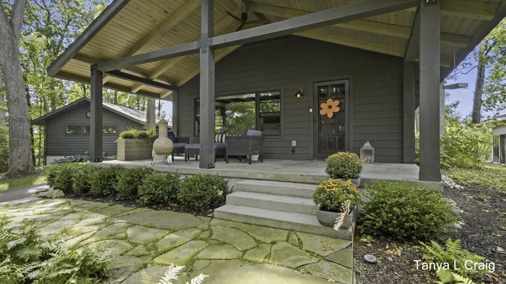 3652 Reeds Lake Boulevard SE Grand Rapids, MI 49506
