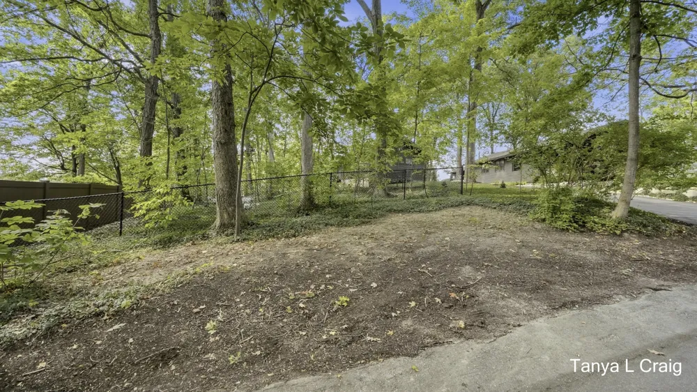 3652 Reeds Lake Boulevard SE Grand Rapids, MI 49506