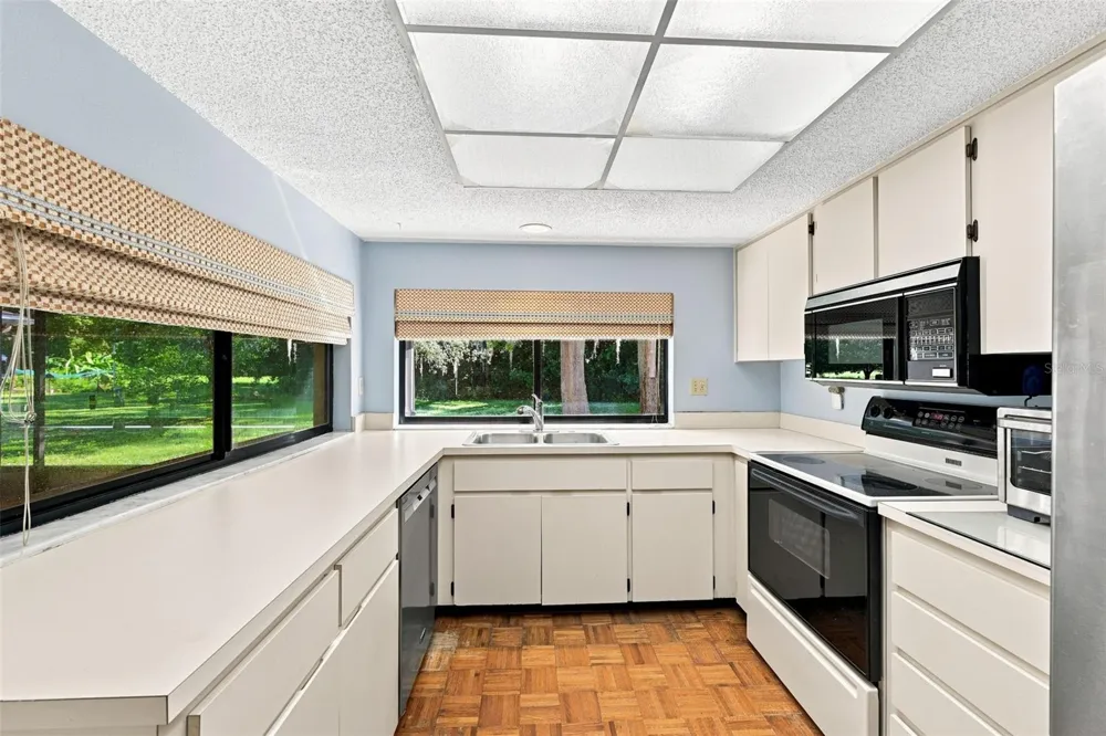 13300 SHADBERRY LANE Hudson, FL 34667