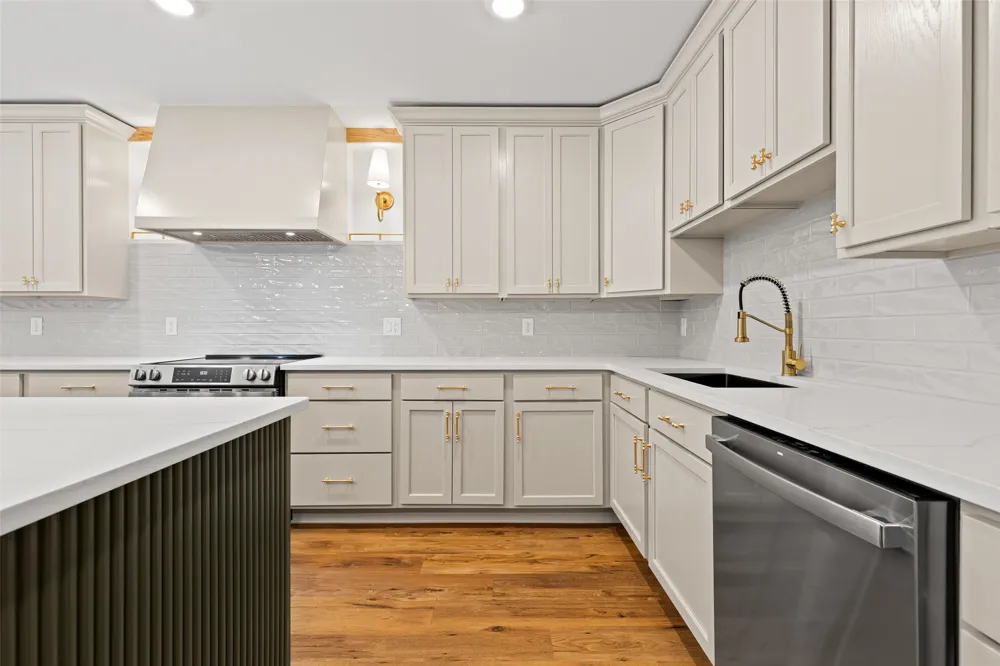 330 Forest Hills Hallsville, TX 75650