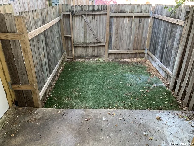 12269 APRICOT DR San Antonio, TX 78247