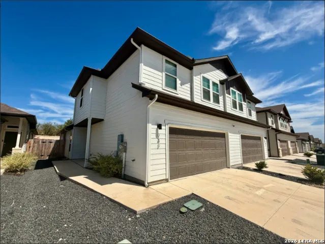 243 NESPRAL DR San Antonio, TX 78253