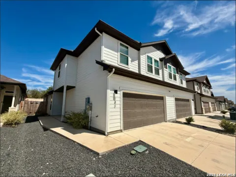 243 NESPRAL DR