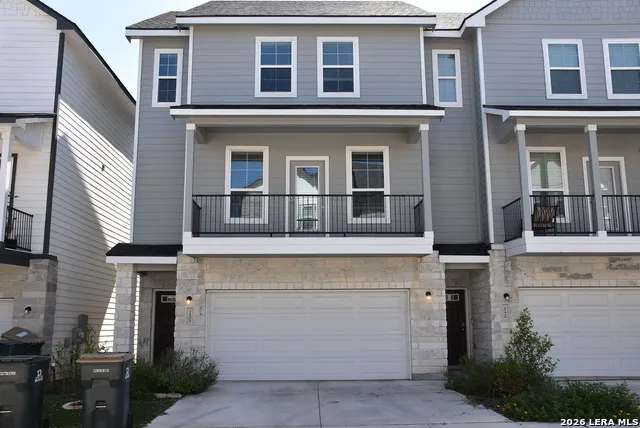 21502 James Charles San Antonio, TX 78256