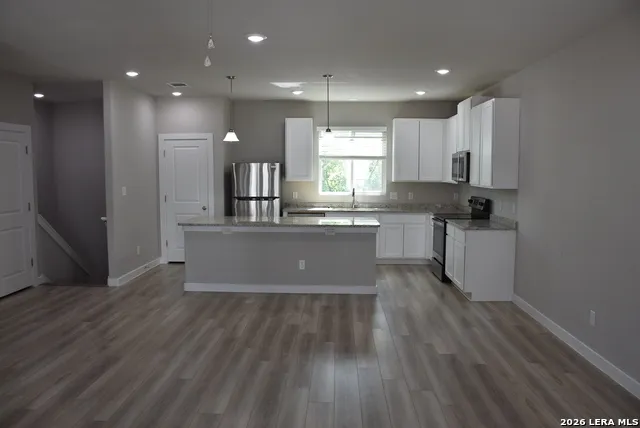 21502 James Charles San Antonio, TX 78256