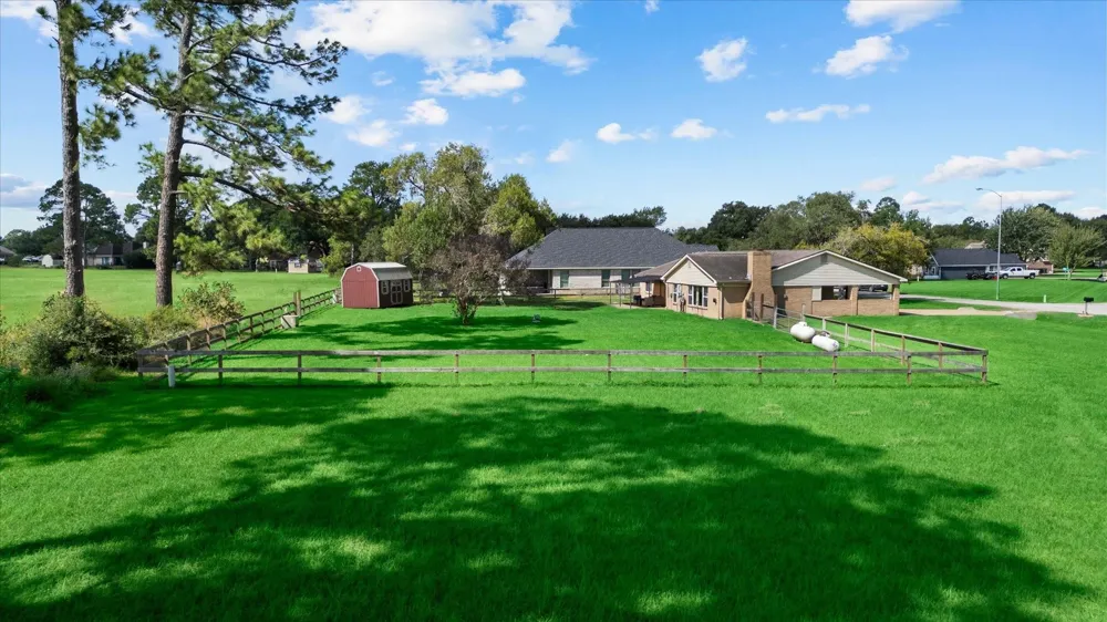 32033 Birdie Drive Waller, TX 77484
