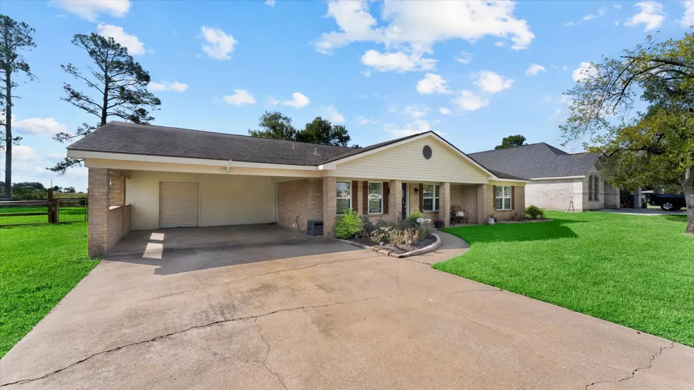 32033 Birdie Drive Waller, TX 77484