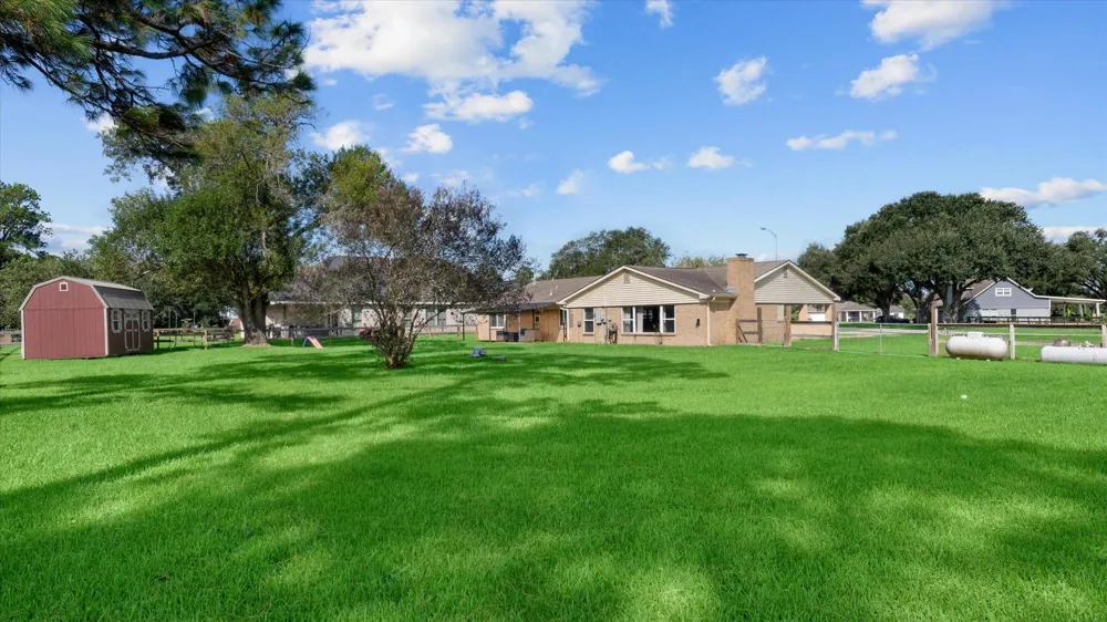 32033 Birdie Drive Waller, TX 77484