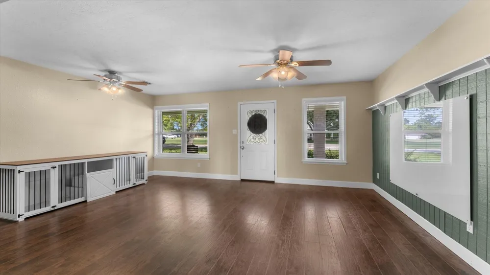 32033 Birdie Drive Waller, TX 77484