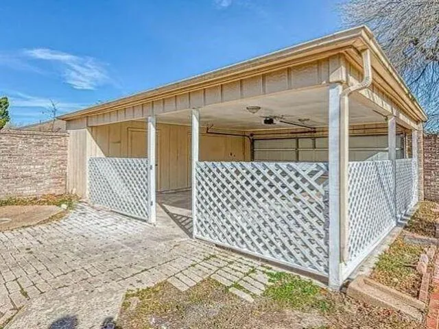 3610 Vineyard Drive Houston, TX 77082