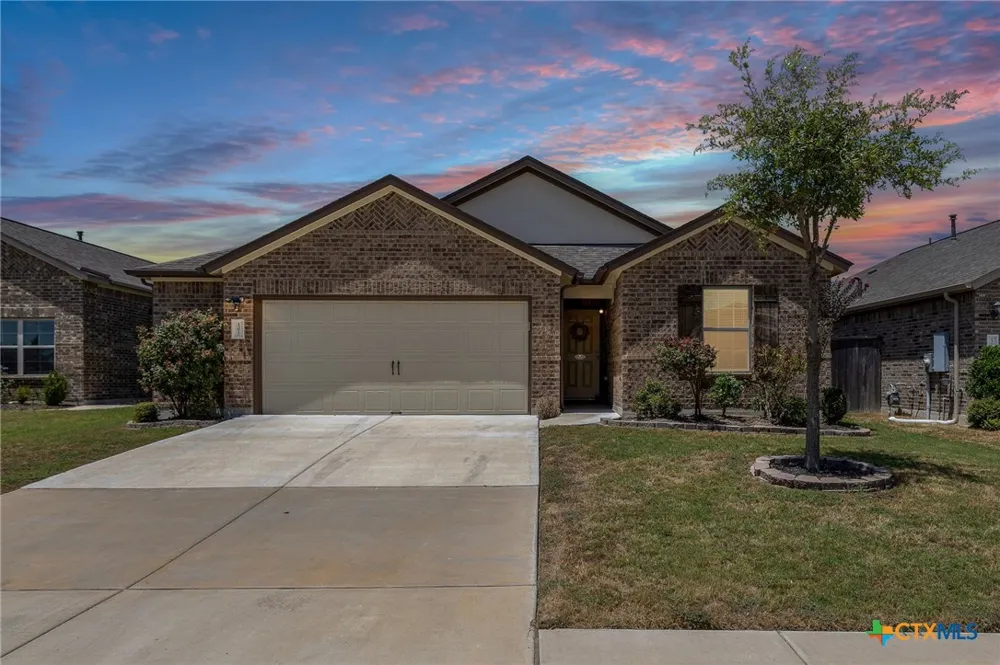 13612 Bullhorn Acacia Pass Manor, TX 78653