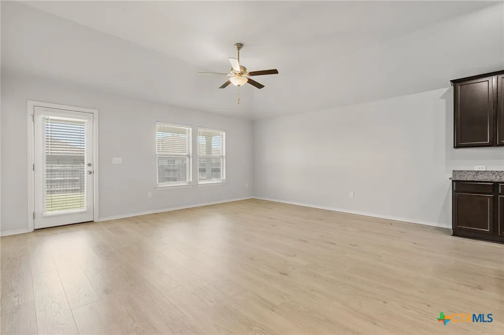 13612 Bullhorn Acacia Pass Manor, TX 78653