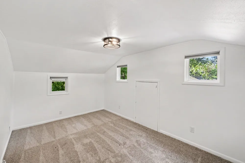 401 W South Street Greenville, MI 48838