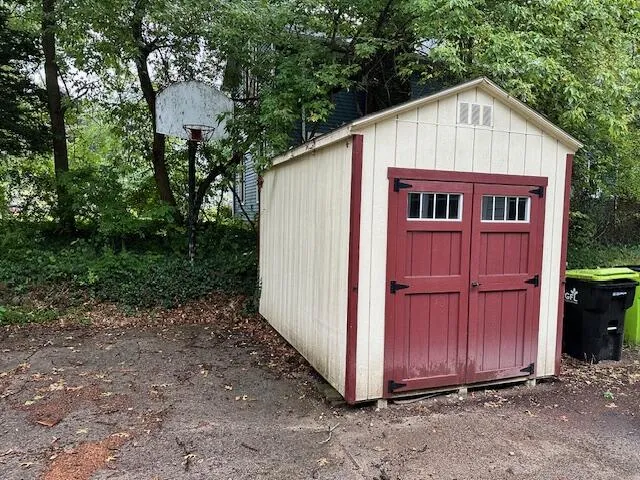 401 W South Street Greenville, MI 48838