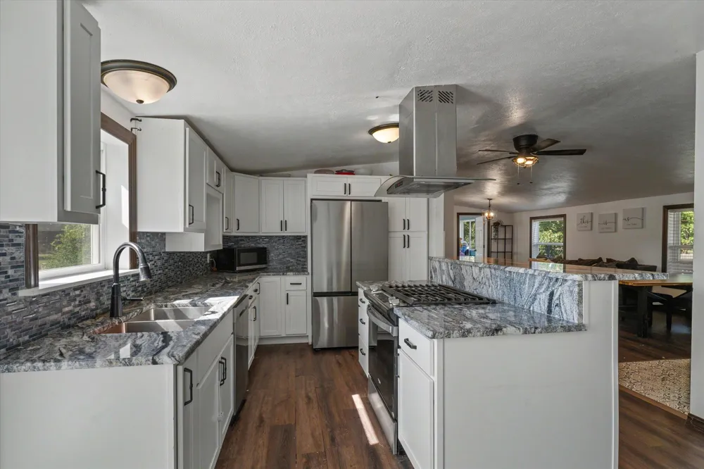 16780 State Line Road Union, MI 49130