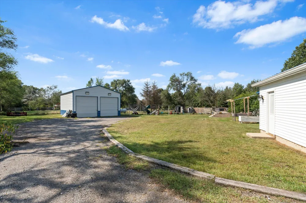 16780 State Line Road Union, MI 49130