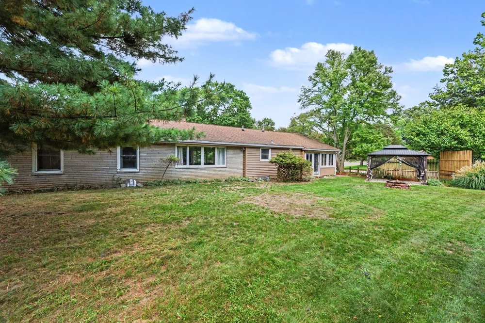 2805 Winchell Avenue Kalamazoo, MI 49008