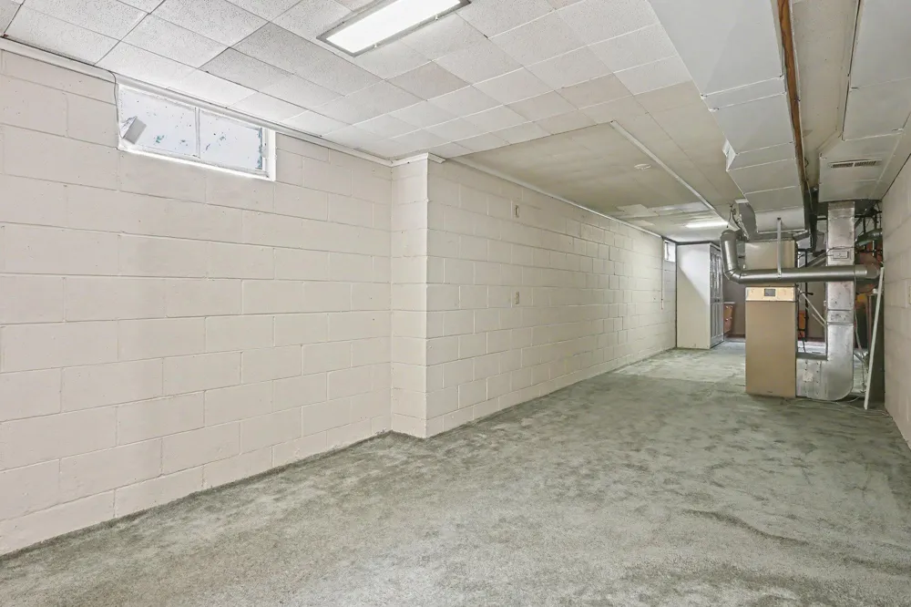 2805 Winchell Avenue Kalamazoo, MI 49008