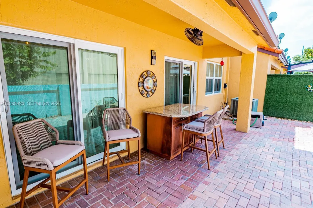 Address Not Shown Davie, FL 33325