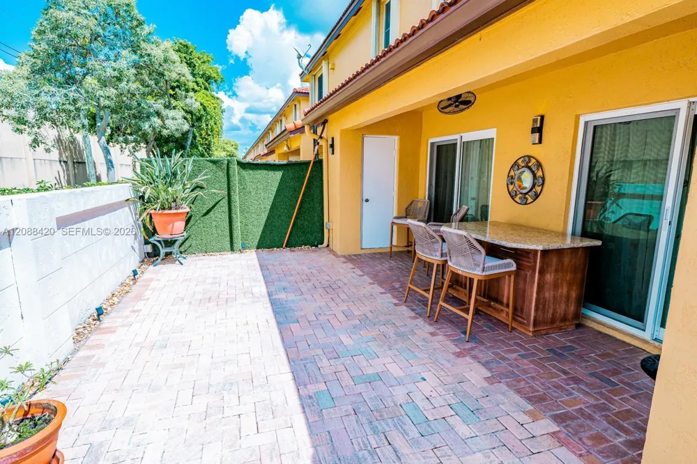 Address Not Shown Davie, FL 33325