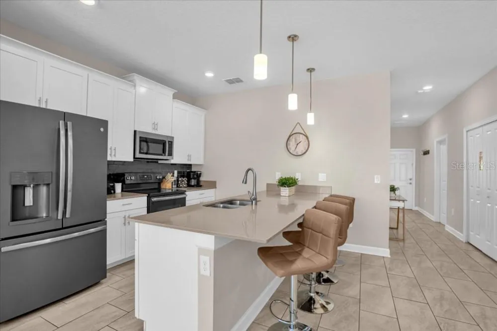 8997 STINGER DRIVE Davenport, FL 33896