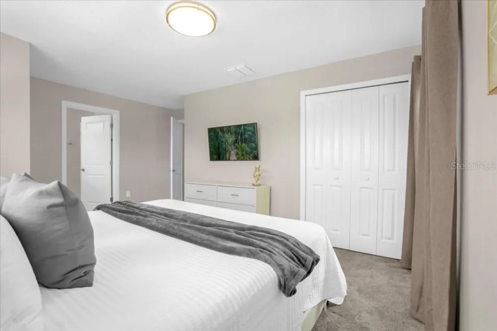 8997 STINGER DRIVE Davenport, FL 33896
