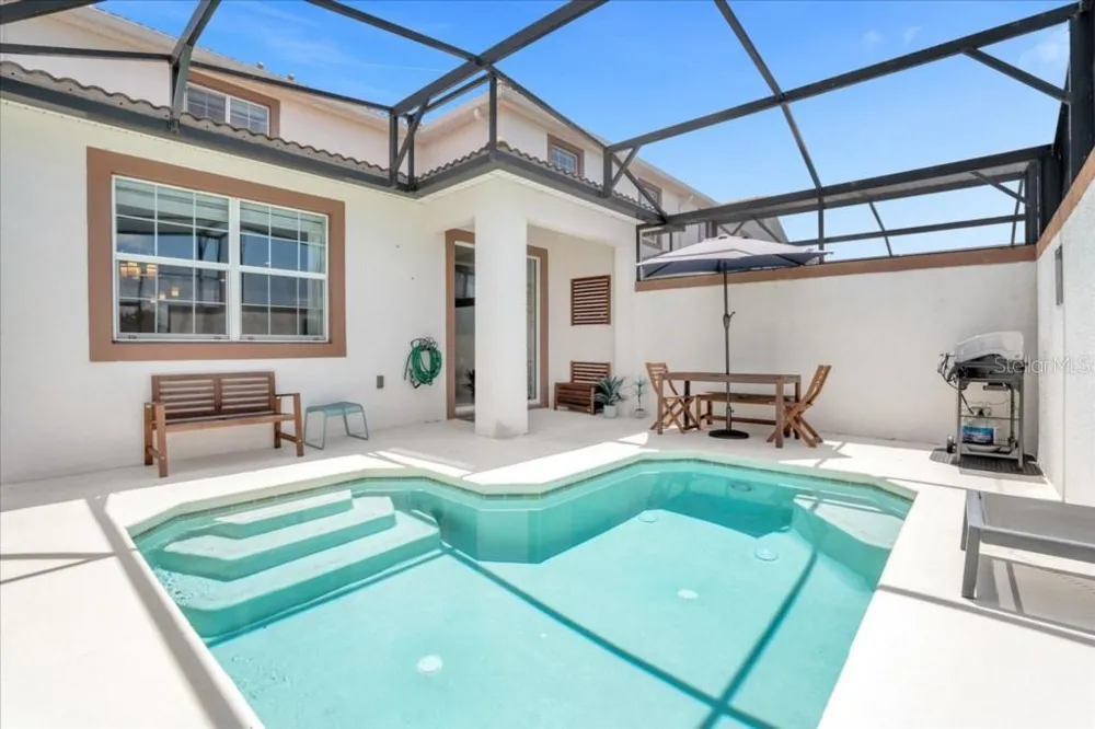 8997 STINGER DRIVE Davenport, FL 33896