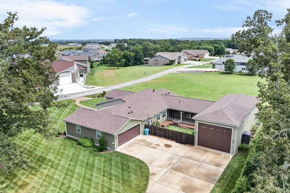 171 Red Oak Dr Crossville, TN 38555