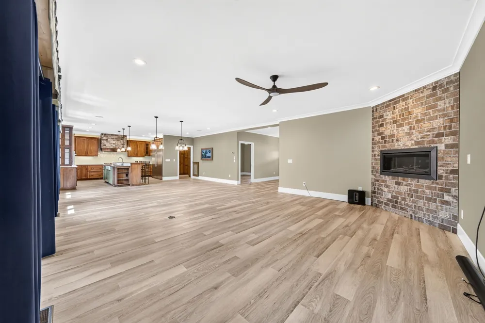 171 Red Oak Dr Crossville, TN 38555