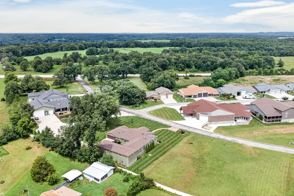 171 Red Oak Dr Crossville, TN 38555