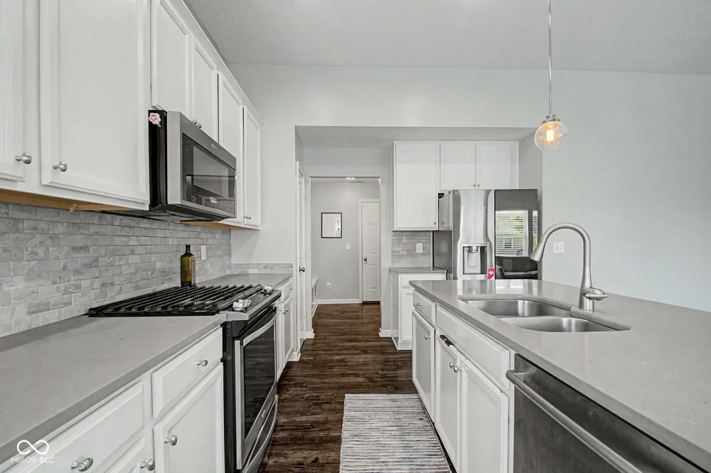 10507 Pintail Lane Indianapolis, IN 46239