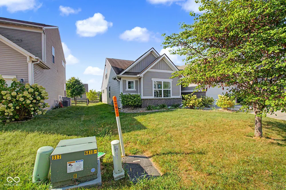 10507 Pintail Lane Indianapolis, IN 46239