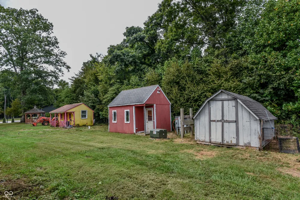 7480 County Road 600 E Bainbridge, IN 46105