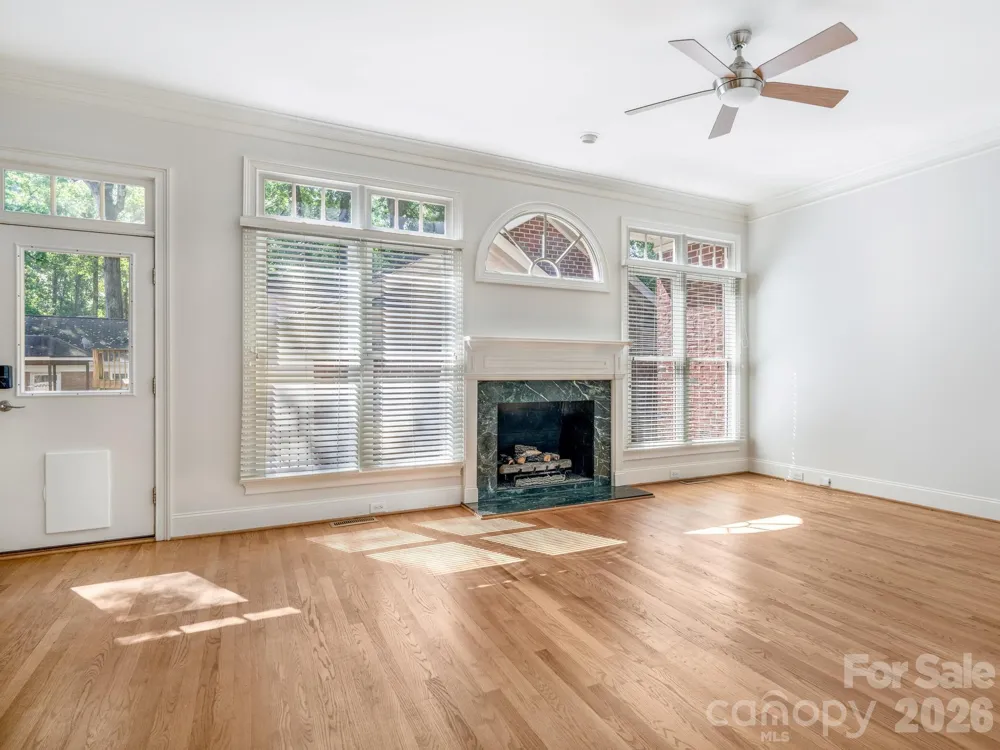 1105 Randolph Oaks Court Charlotte, NC 28211