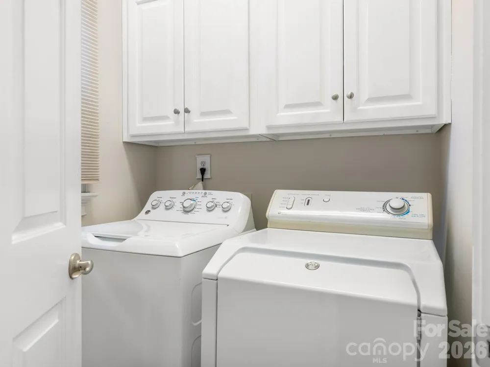 1105 Randolph Oaks Court Charlotte, NC 28211