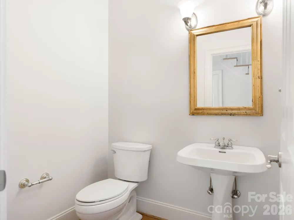 1105 Randolph Oaks Court Charlotte, NC 28211