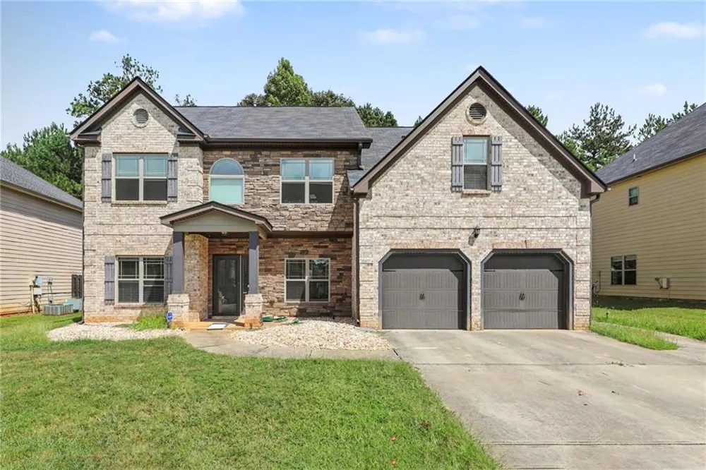 646 Toronto Circle Hampton, GA 30228