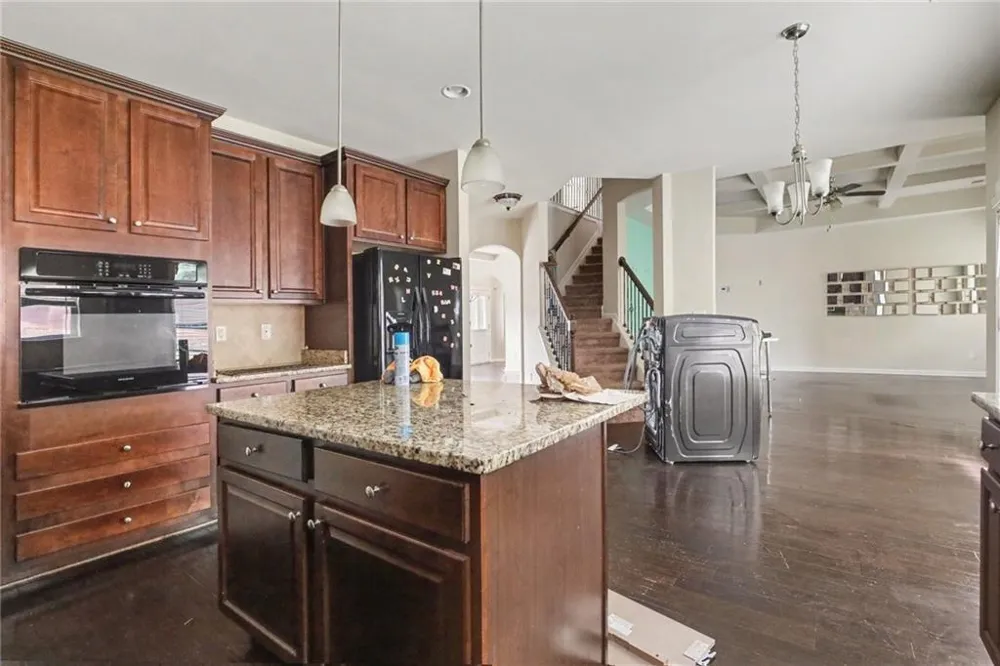 646 Toronto Circle Hampton, GA 30228
