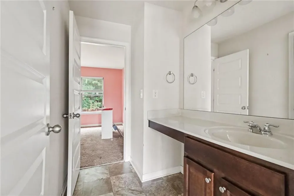 646 Toronto Circle Hampton, GA 30228