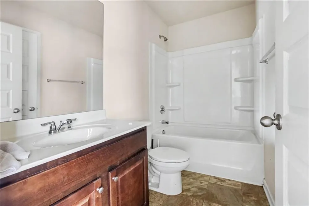 646 Toronto Circle Hampton, GA 30228
