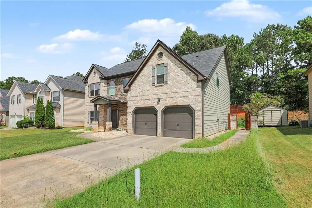 646 Toronto Circle Hampton, GA 30228