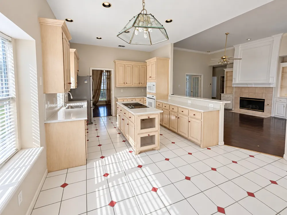 3900 Newhall Drive Plano, TX 75023