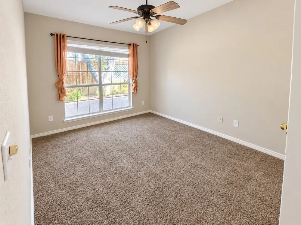 3900 Newhall Drive Plano, TX 75023
