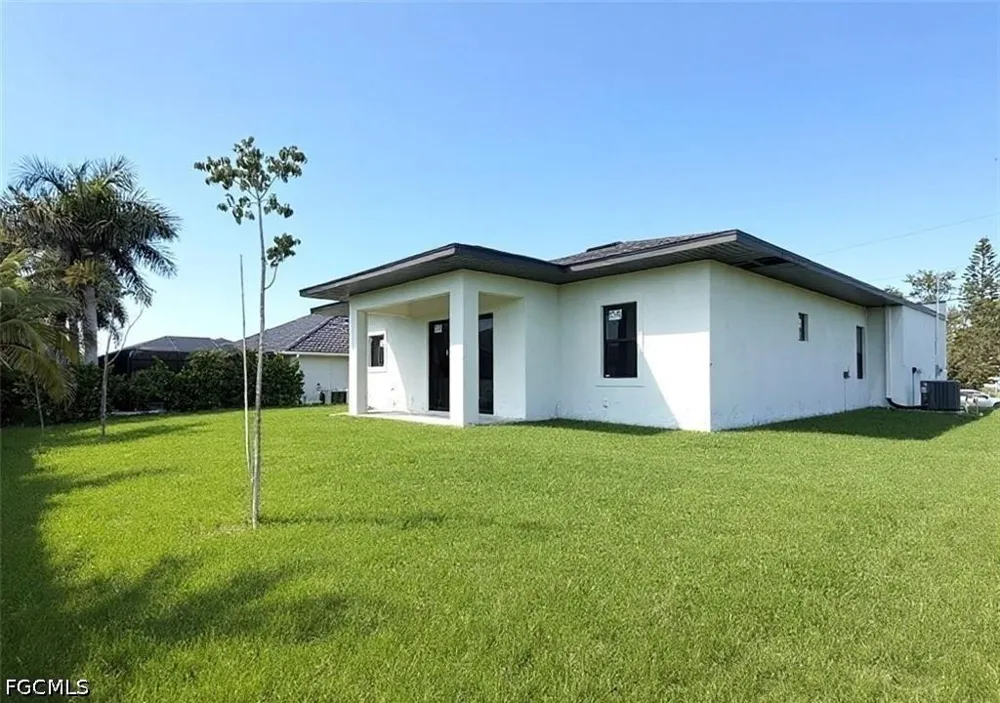 NW 20th Terrace Cape Coral, FL 33993