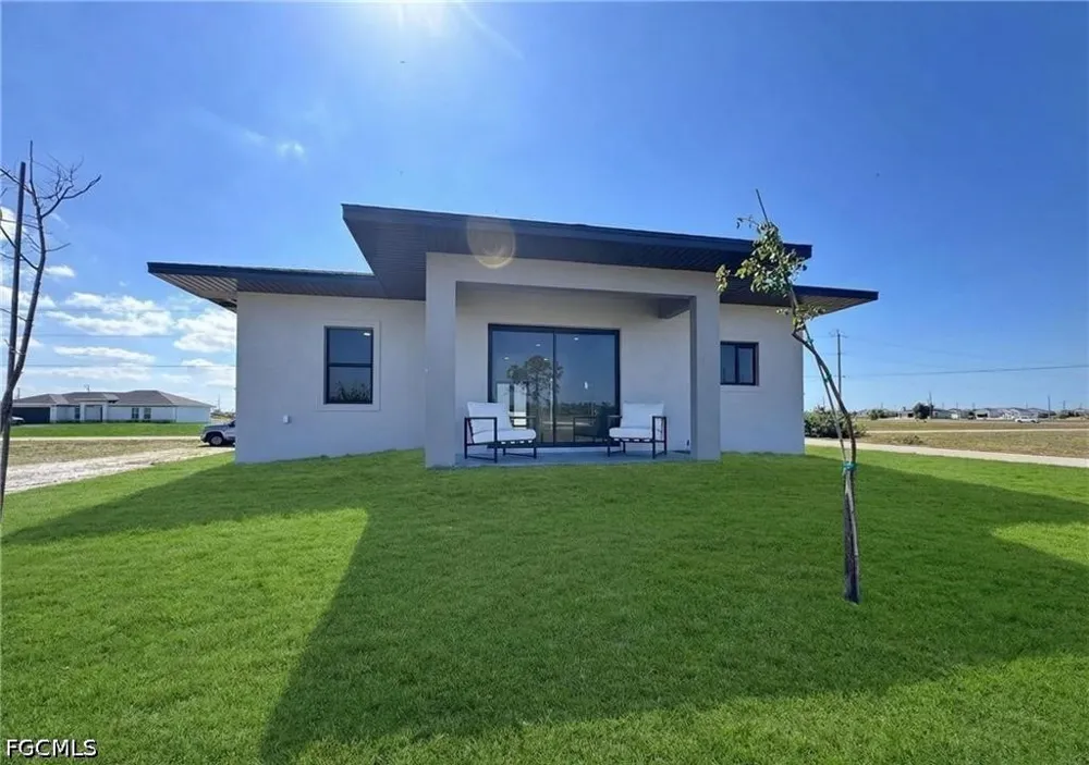 NW 20th Terrace Cape Coral, FL 33993